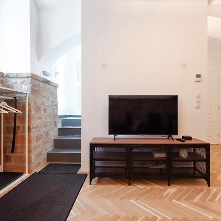 Apartamento Der Fuchsbau - Neu, kuschelig und zentral im Grünen Viena Exterior foto