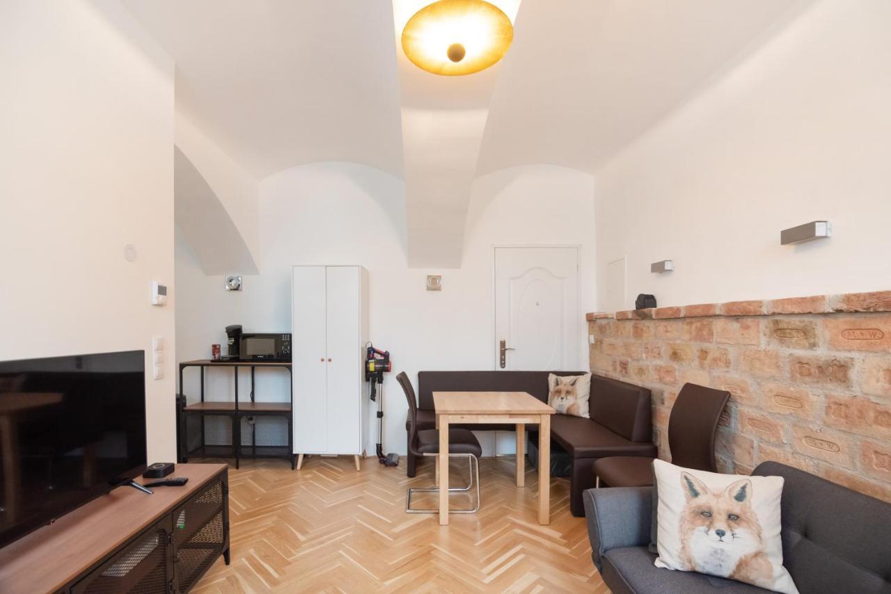 Apartamento Der Fuchsbau - Neu, kuschelig und zentral im Grünen Viena Exterior foto