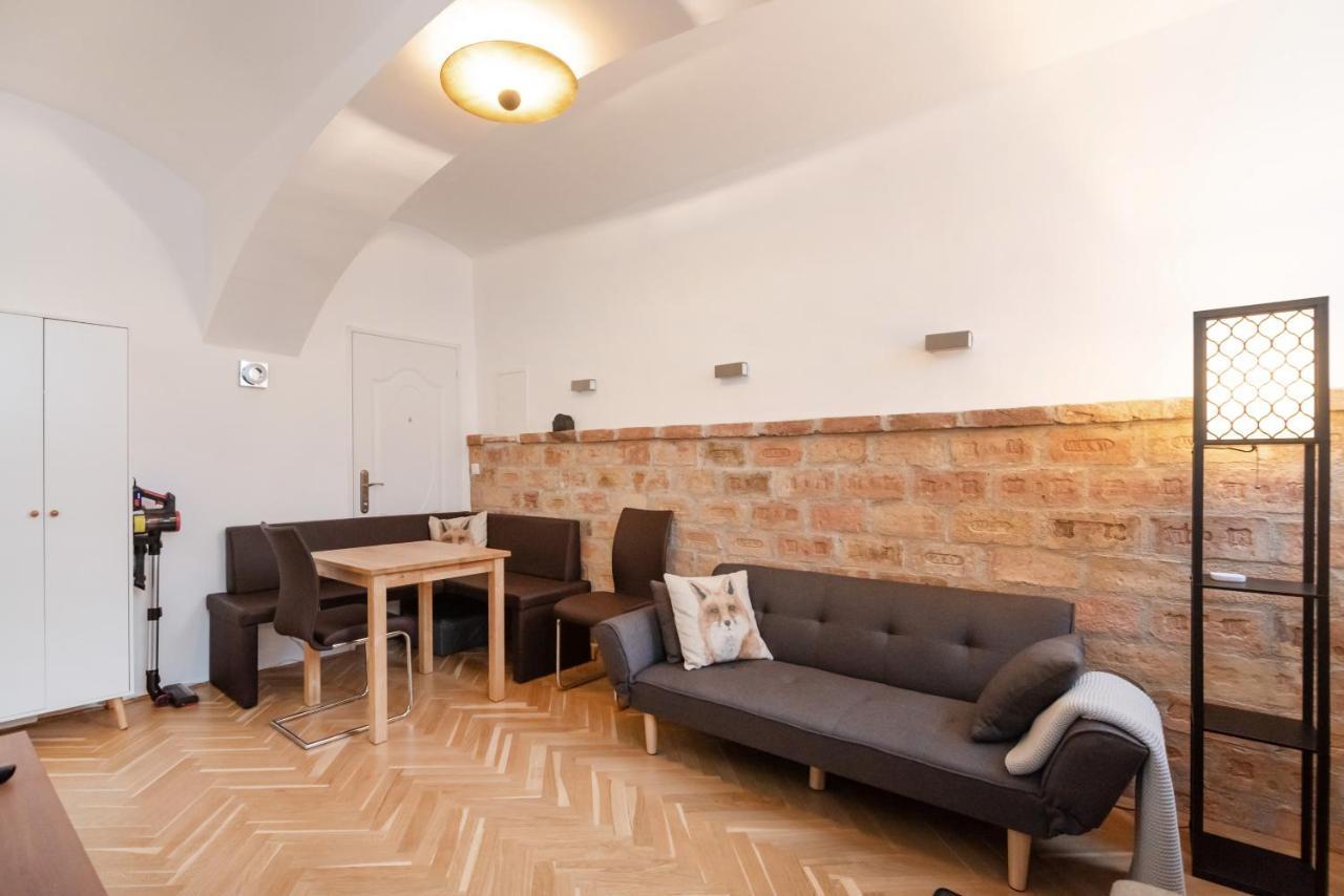 Apartamento Der Fuchsbau - Neu, kuschelig und zentral im Grünen Viena Exterior foto